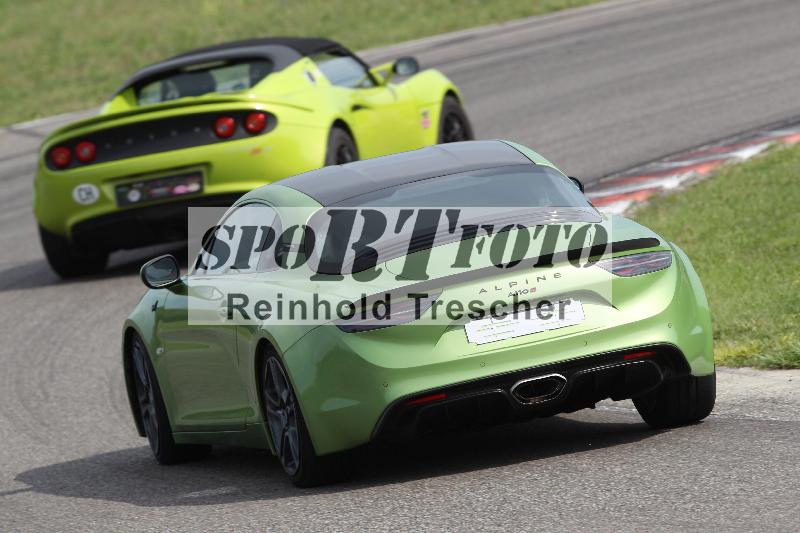 /Archiv-2022/58 30.08.2022 Caremotion  Auto Track Day ADR/Gruppe rot/16